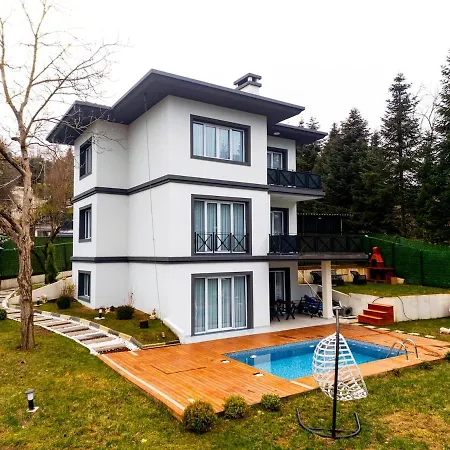 Terrazzo - Isitmali Havuzlu Sole ספנג'ה