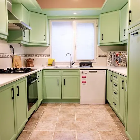 ヴィラ Terrazzo - Isitmali Havuzlu Sole サパンジャ