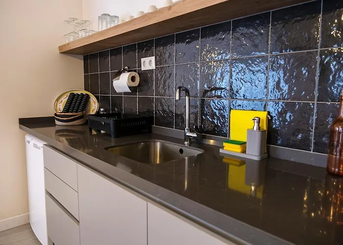 Terrazzo - Isitmali Havuzlu Sole * サパンジャ